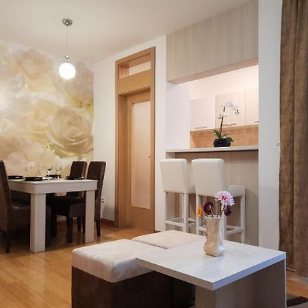 Apartman Kej Free Parking كرالييفو المظهر الخارجي الصورة